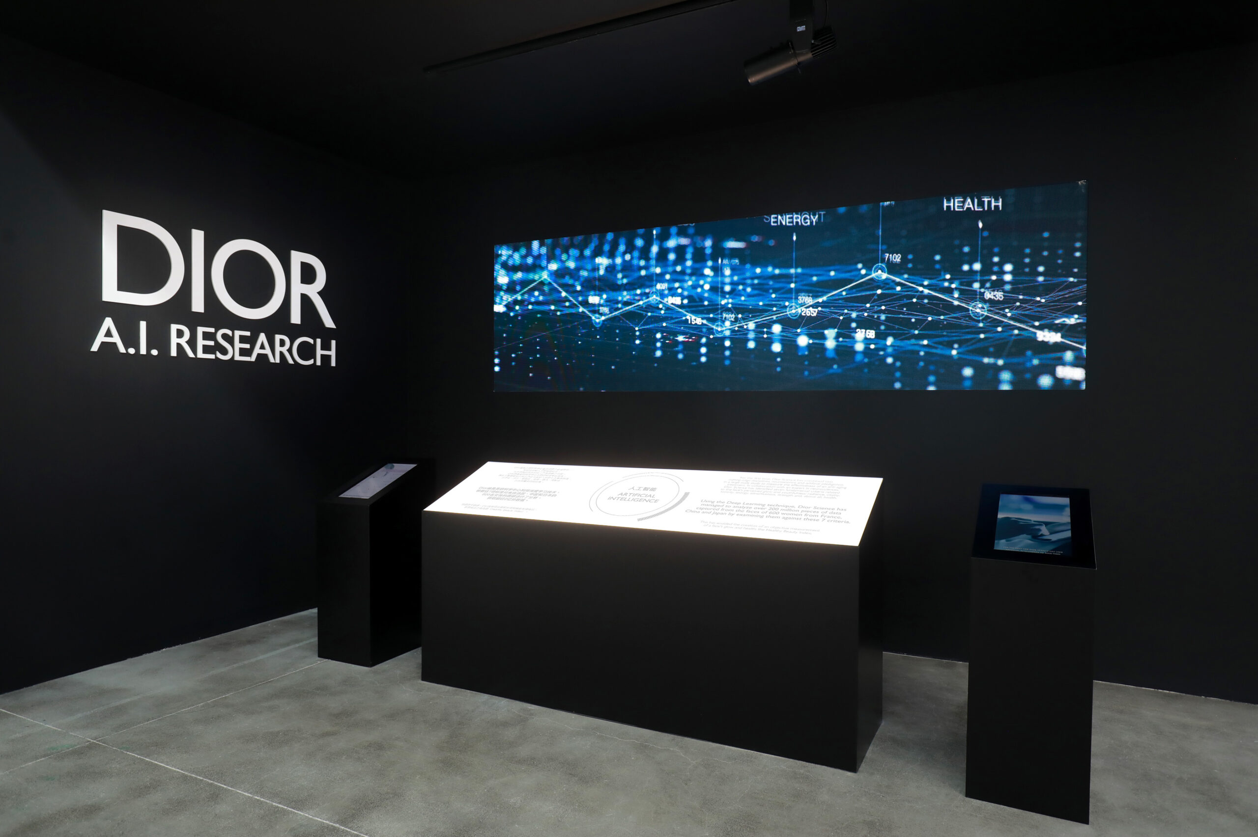 Displays highlighting the floral science used for Dior skincare products on the exhibition Dior Capture Totale designed by Golden Mama.